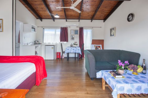 Twin Studio living area